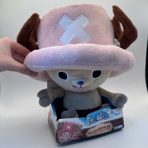 โ ONE PIECE "CHOPPER" PLUSH โ - Picture 1 of 3